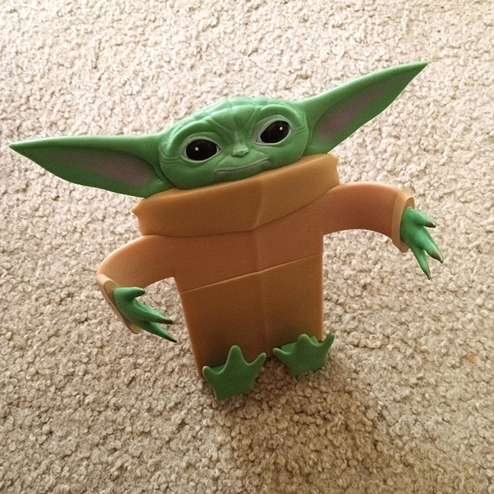 Baby Yoda/Gorgu phone stand